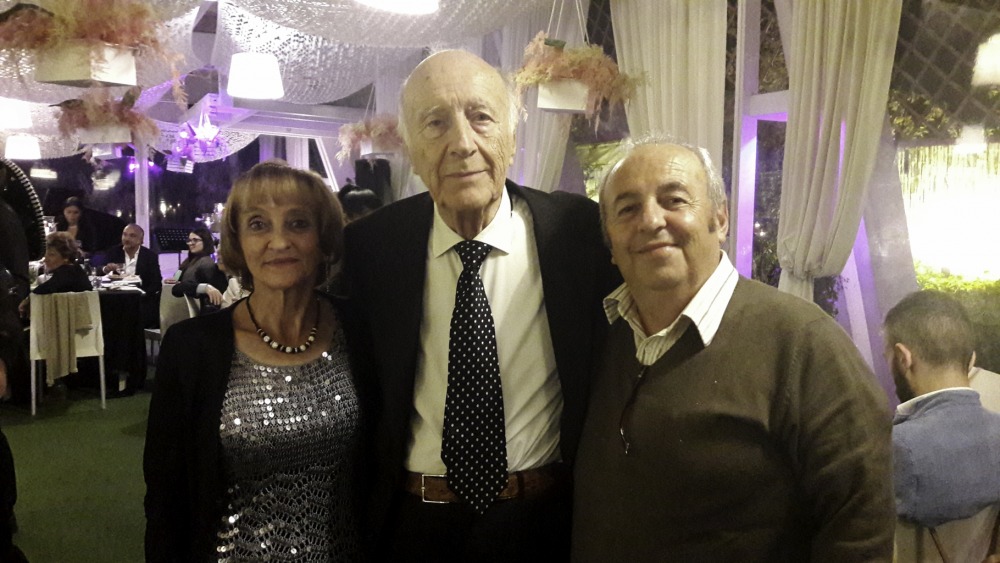 Onorati di aver partecipato al suo 90° Compleanno