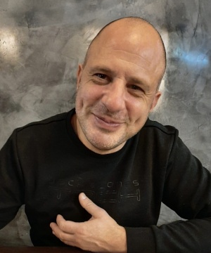LEANDRO ZANUSSI