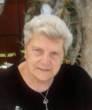 ANGELA MOMBELLI