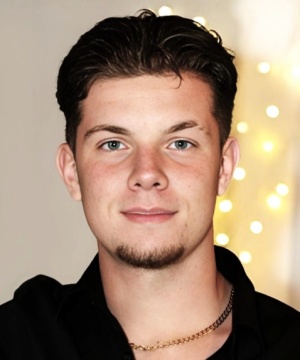 ALDO MAKLAJ