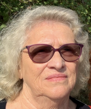 Agnese Martin