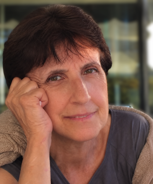 DANIELA ROSIELLO