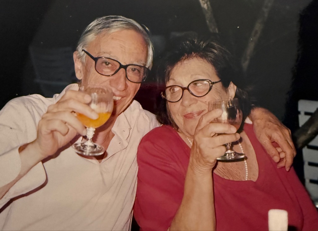 Primo giugno, l'anniversario di nozze,, insieme per sempre