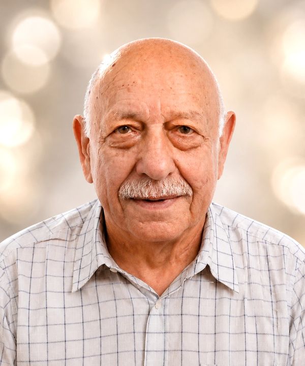 Giuseppe Vezzaro