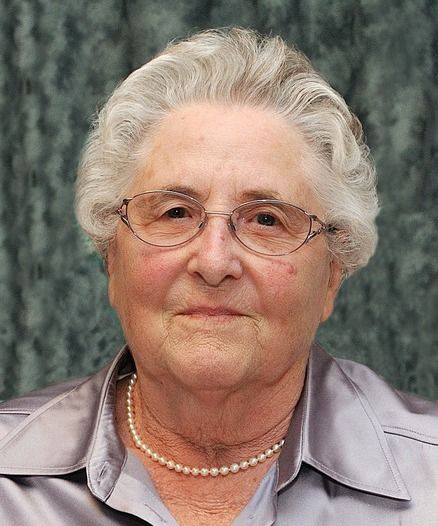 RENATA MOLINARO