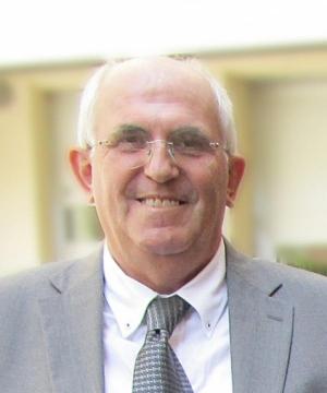 ARMANDO MORA