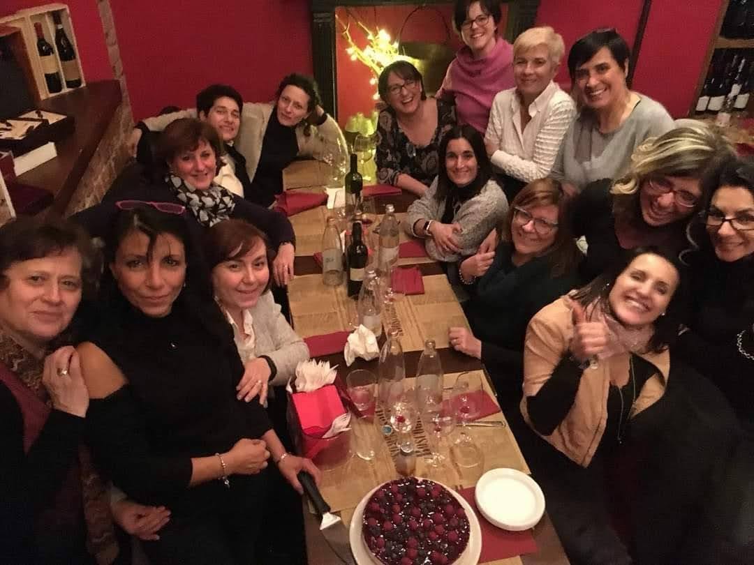 Feste di compleanno fra colleghe della scuola Memmi - inviata da Alessandra Esposti Feste di compleanno fra colleghe della scuola Memmi